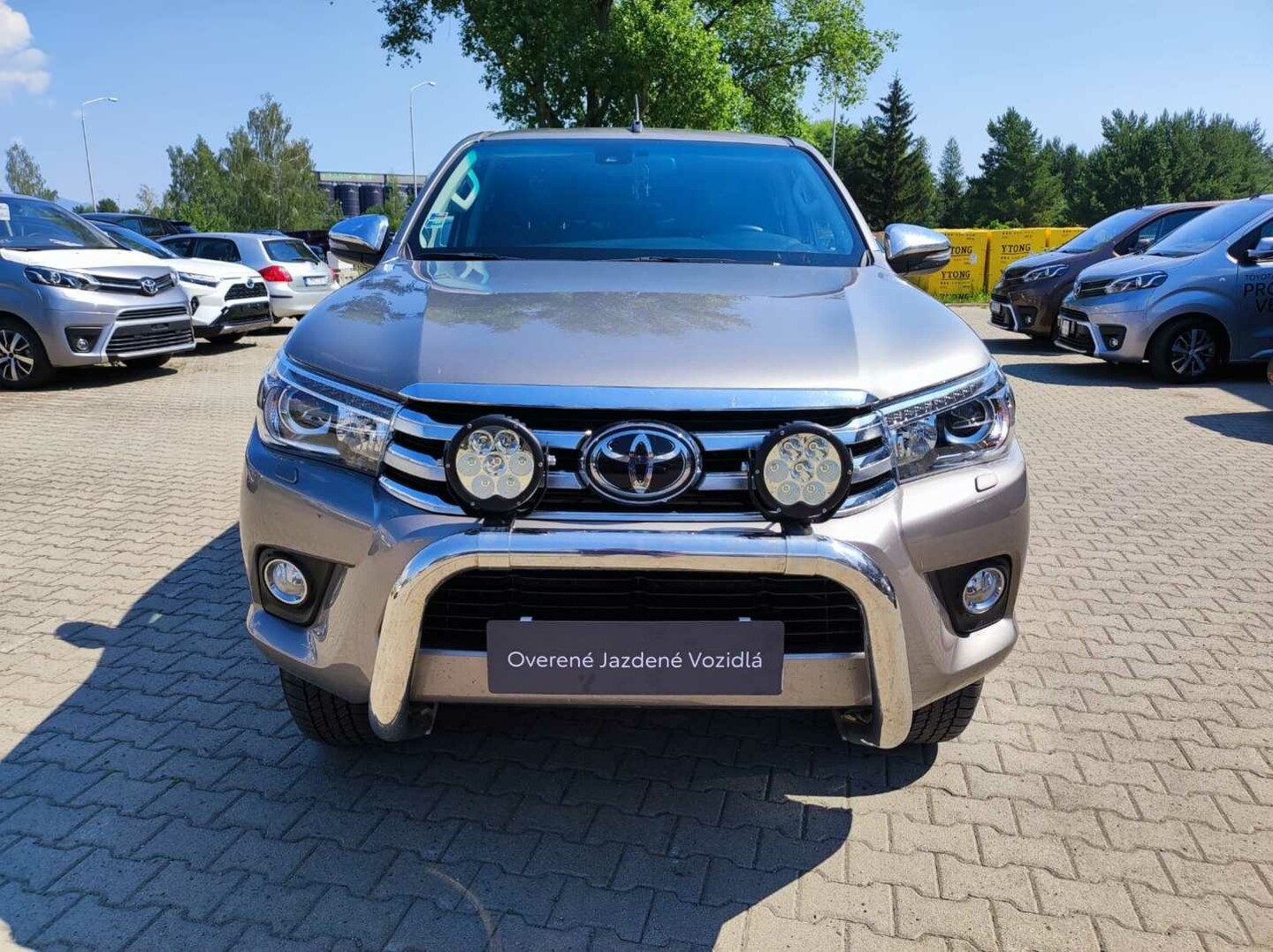 Toyota Hilux